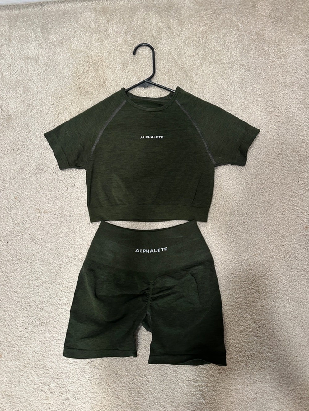Alphalete Amplify Evergreen Set